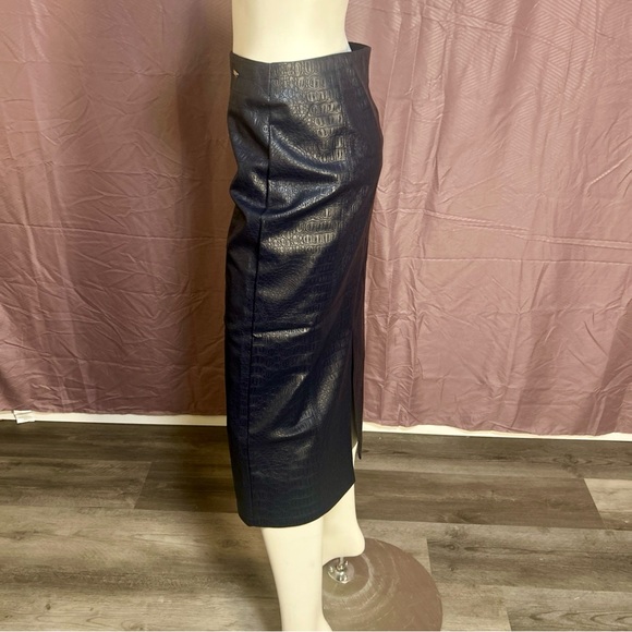 Mark New York Crocodile Embossed Pencil Skirt Dark Navy NWT XS Stretch - Picture 4 of 14